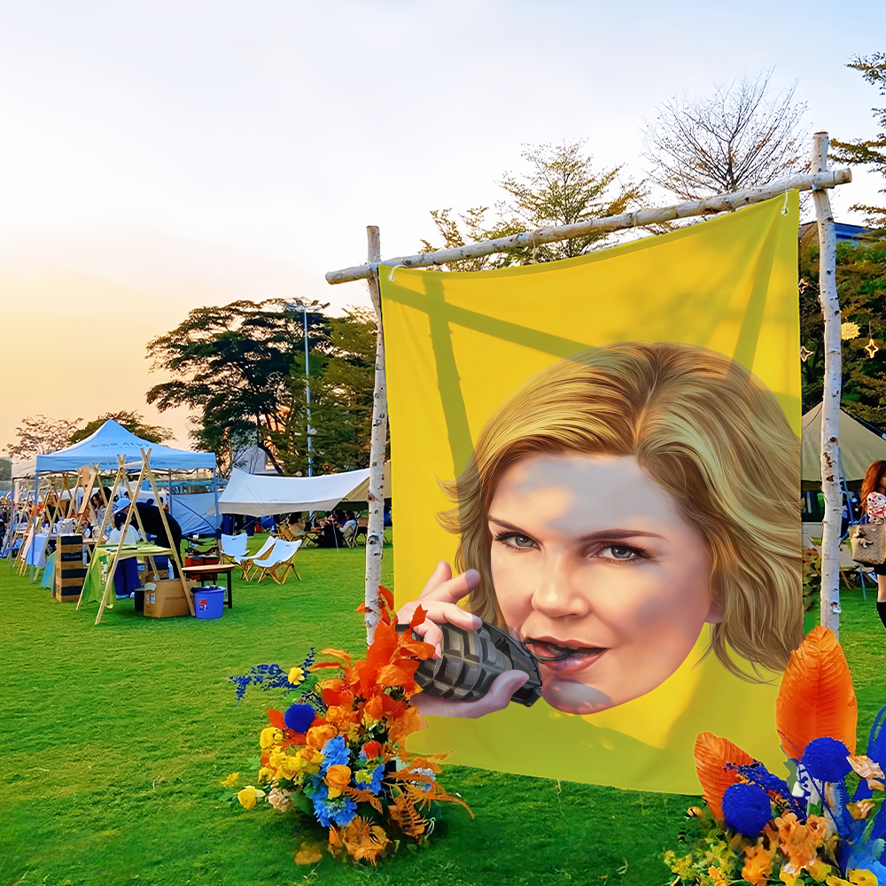 TV 2025 Pluribus  flag For Pic - مراجعة Outdoor Camping Tv وسعره