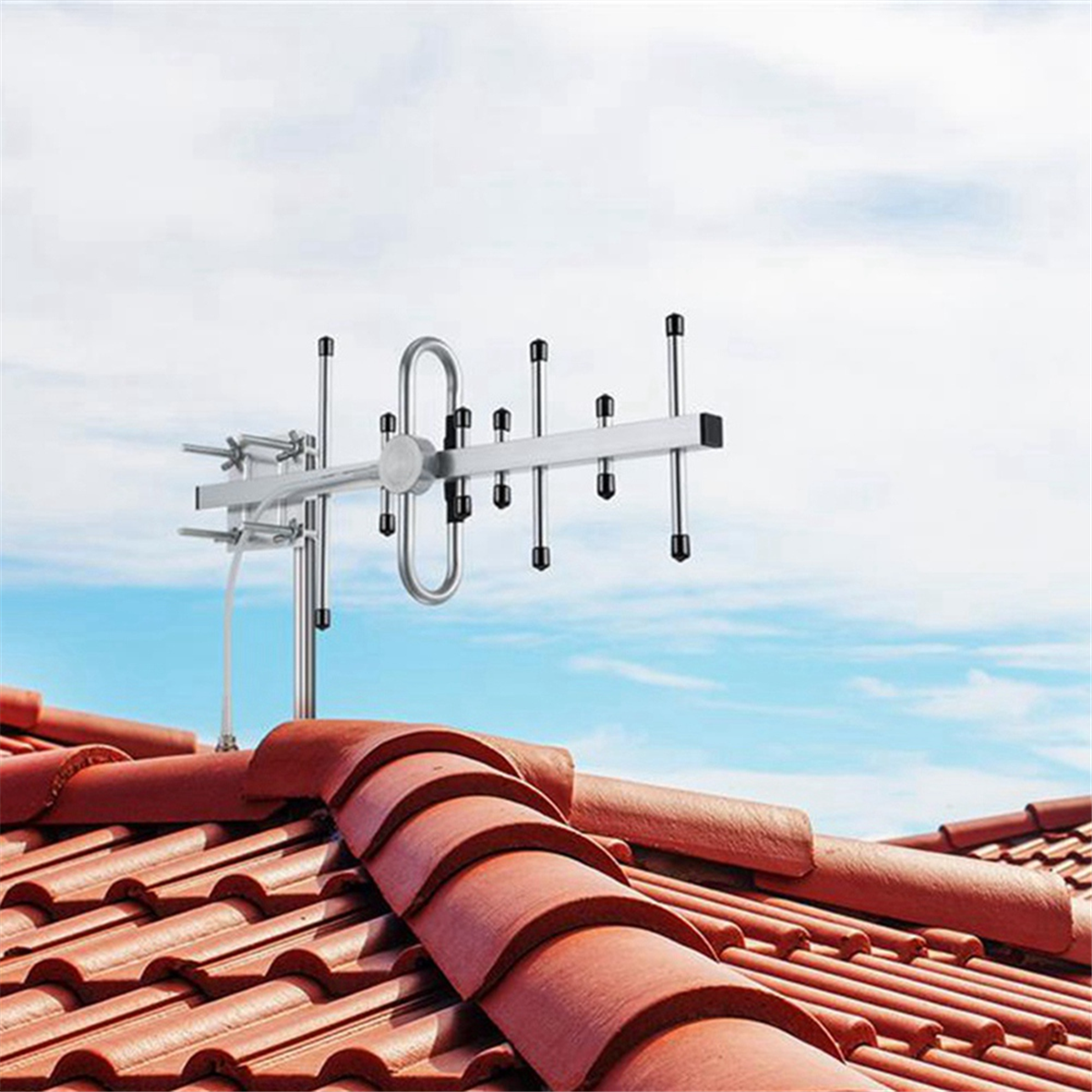 ROO Digital TV Antenna HDTV 4K - مراجعة Outdoor Camping Tv وسعره