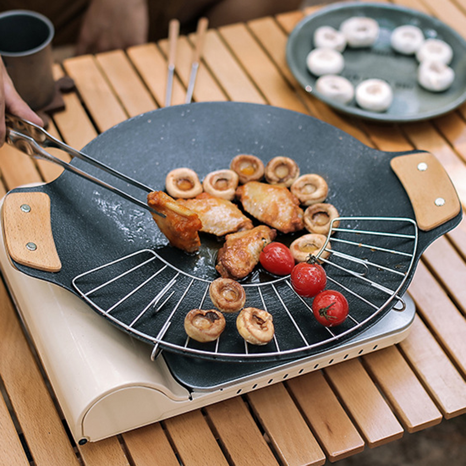 Solid Wood Barbecue Pan Heat R - مراجعة Outdoor Camping Wood Stove وسعره